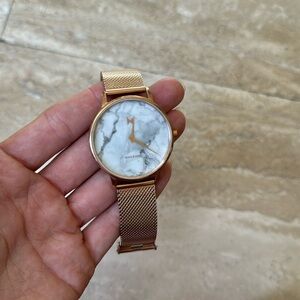Women’s MVMT watch
